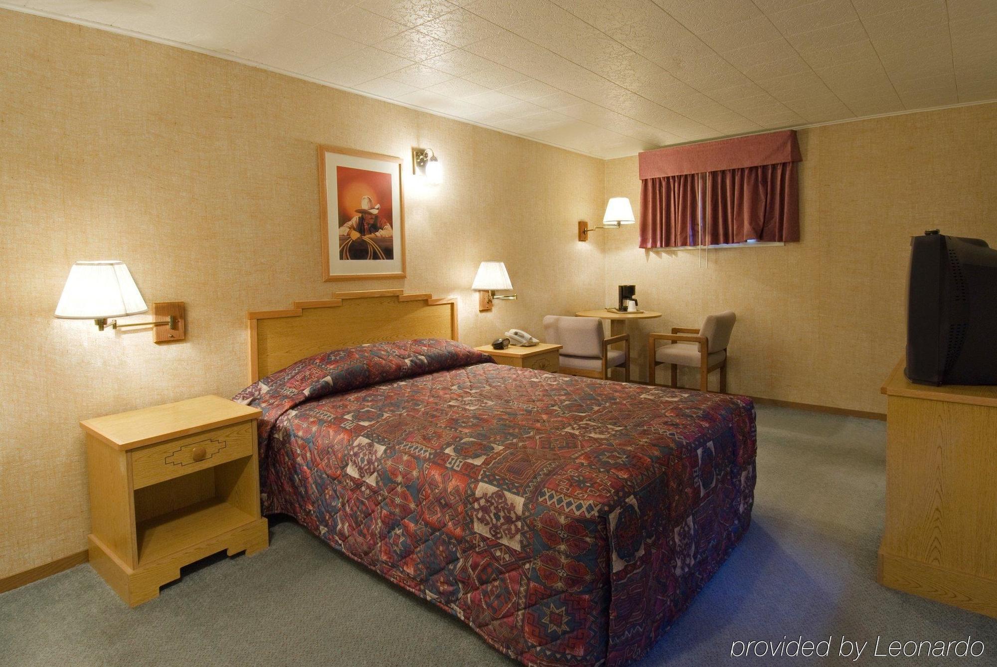 Dakota Cowboy Inn Custer Pokój zdjęcie
