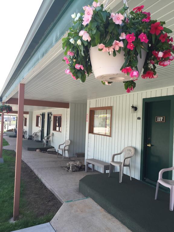 Dakota Cowboy Inn Custer Zewnętrze zdjęcie